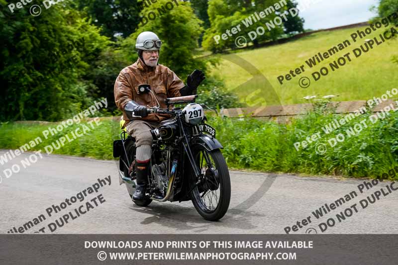 Vintage motorcycle club;eventdigitalimages;no limits trackdays;peter wileman photography;vintage motocycles;vmcc banbury run photographs
